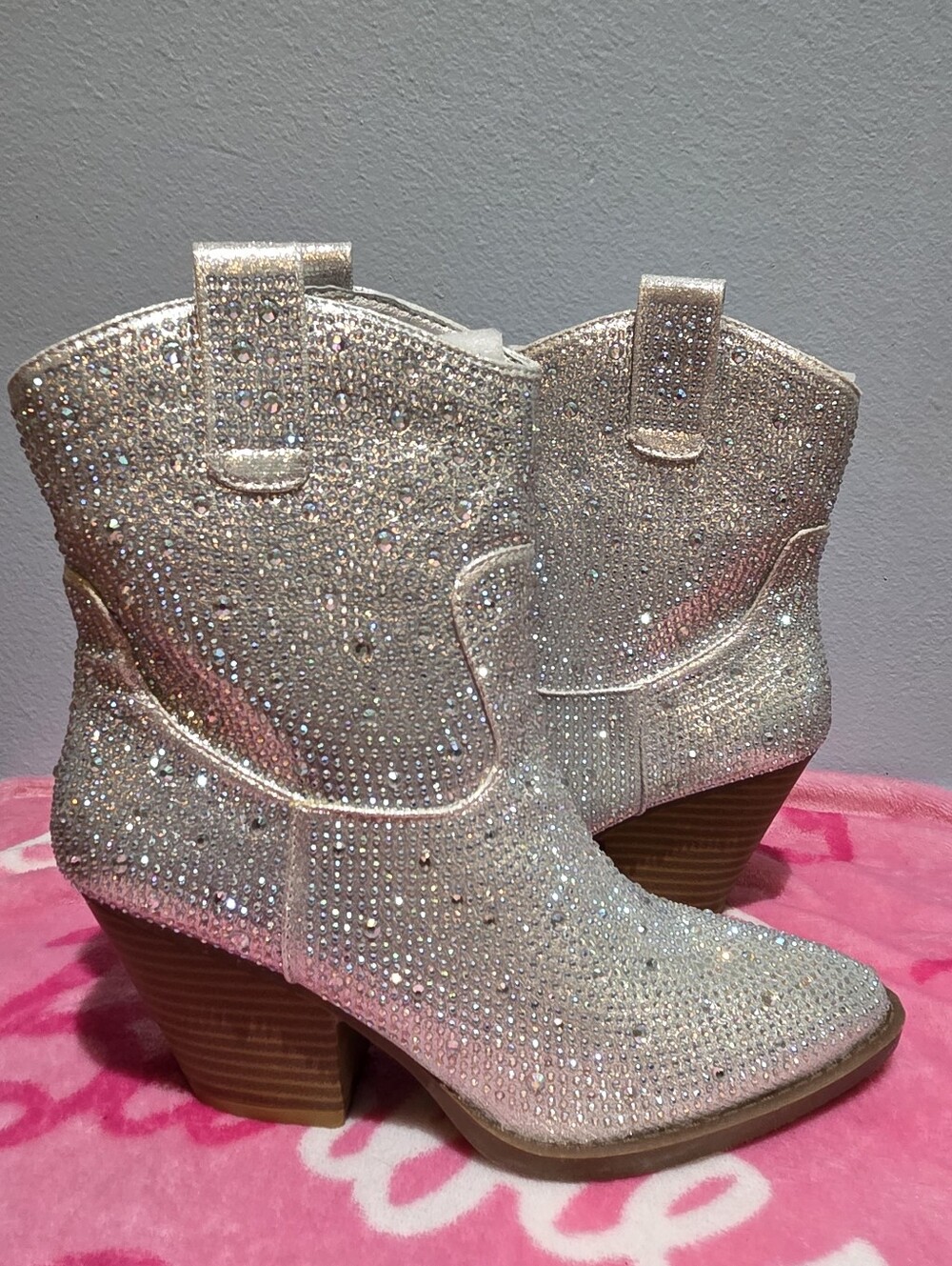 Forever Women's Silver Rhinestone Ankle Boot, Size 6 - Picture 5 of 7